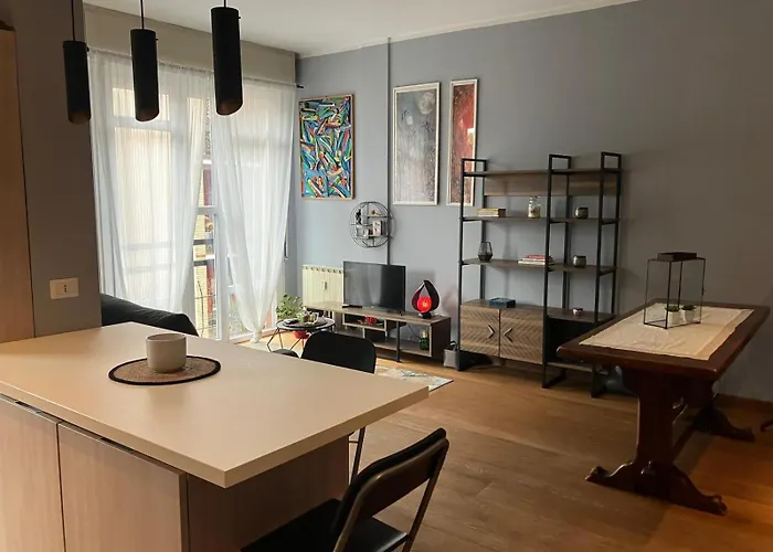 In - Jerry's House - 100mt Dal